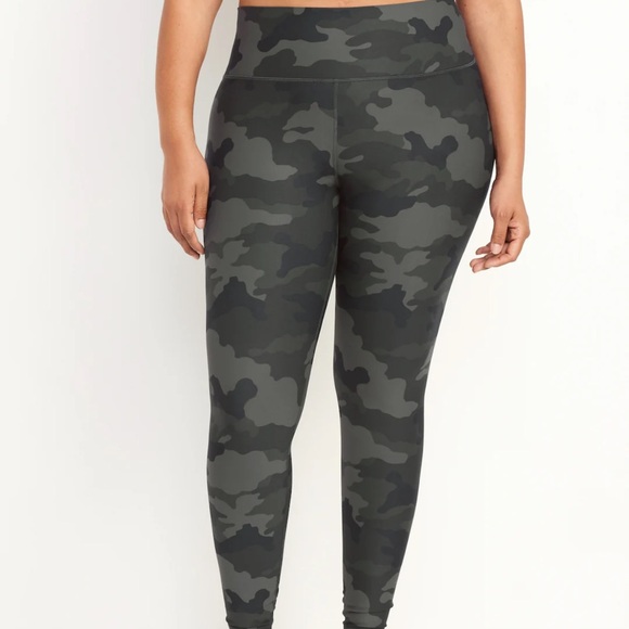 NWT OLD NAVY High-Waisted PowerSoft Full-Length Leggings CAMO SIZE MEDIUM - Picture 5 of 10